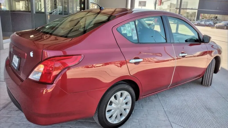 Nissan Versa 2018