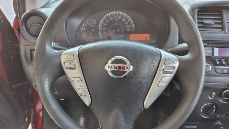 Nissan Versa 2018