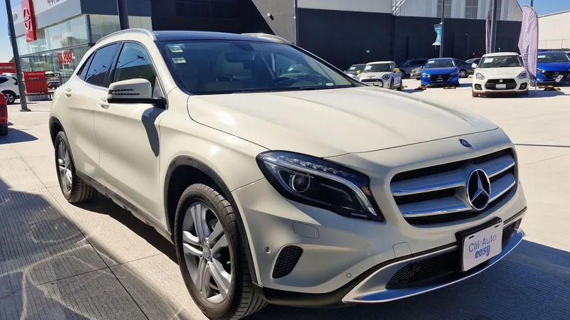 Mercedes-benz Clase Gla 2015