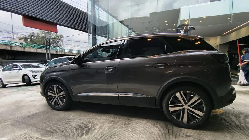 Peugeot Nueva 3008 2023