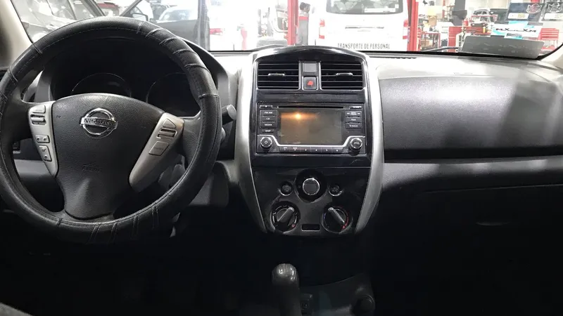Nissan Versa 2018