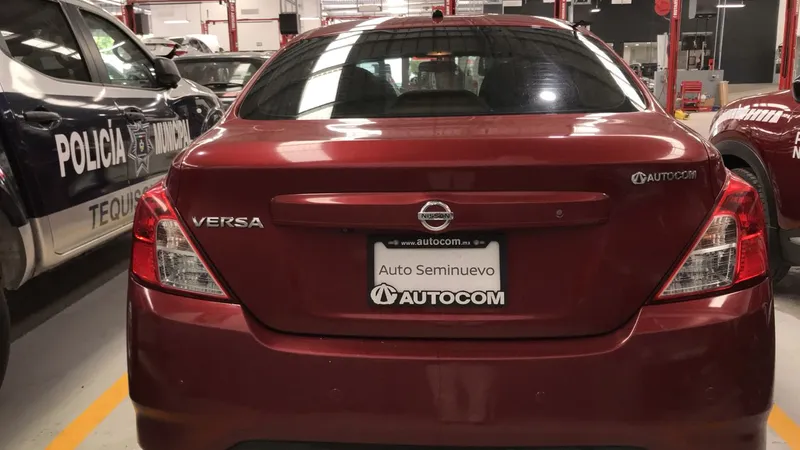 Nissan Versa 2018