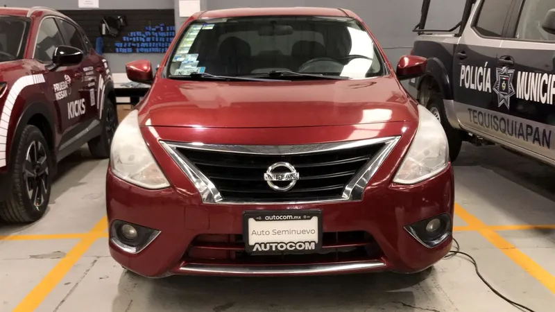 Nissan Versa 2018