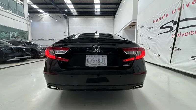 Honda Accord 2022