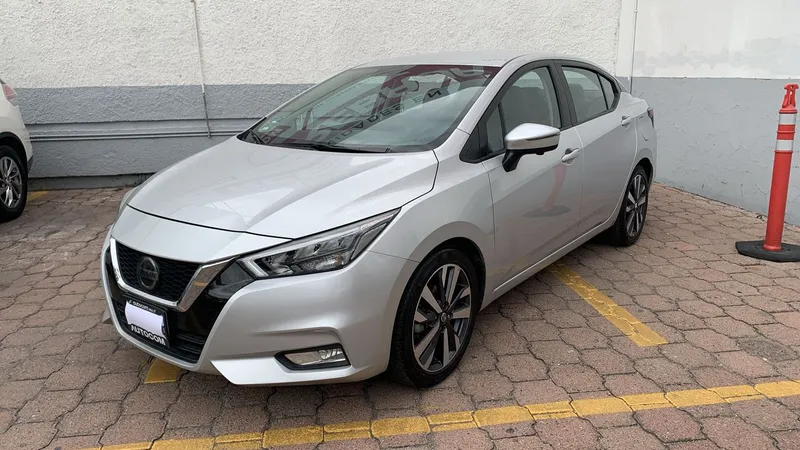 Nissan Versa 2020