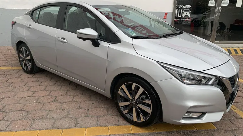Nissan Versa 2020