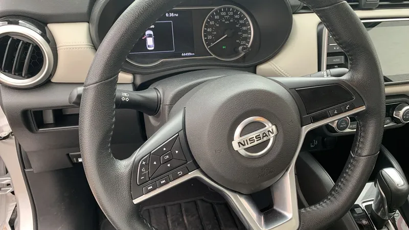 Nissan Versa 2020
