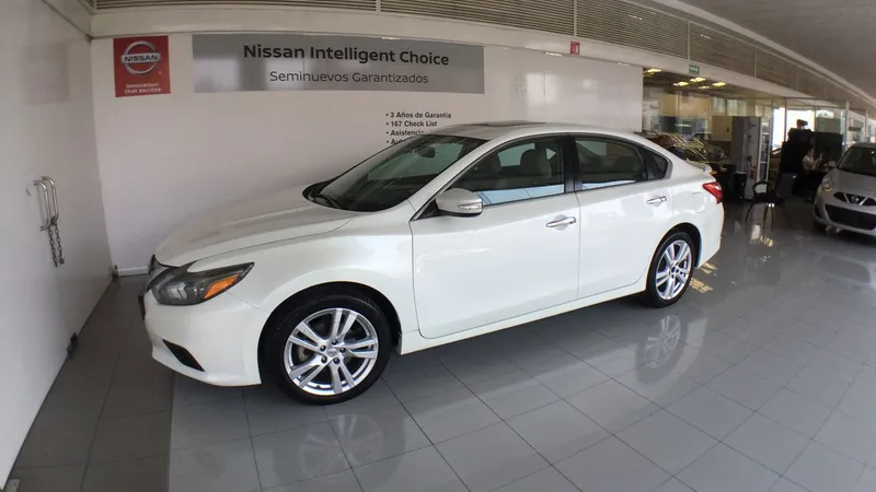 Nissan Altima 2017