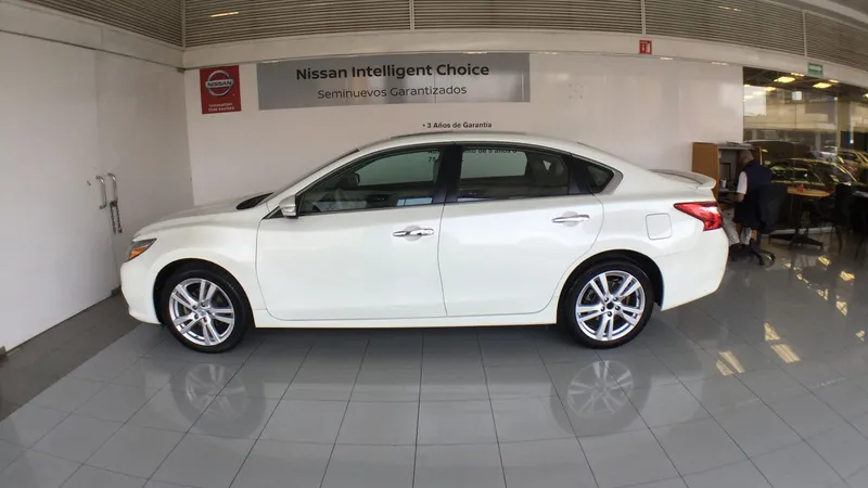 Nissan Altima 2017