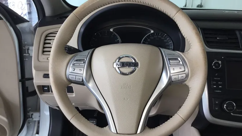 Nissan Altima 2017
