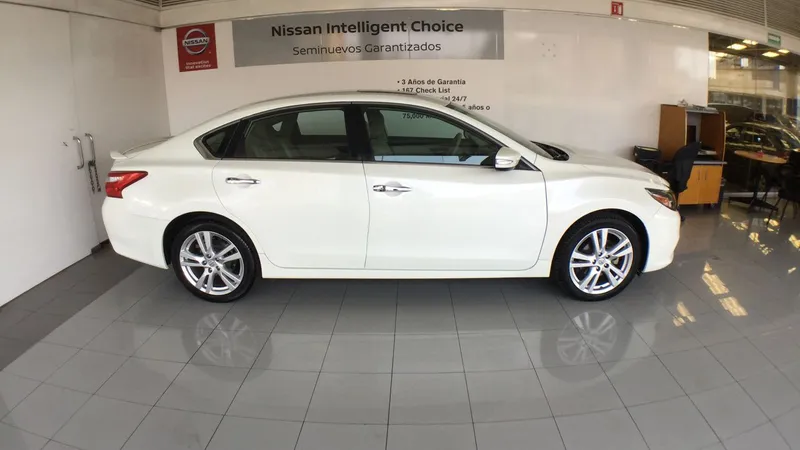 Nissan Altima 2017