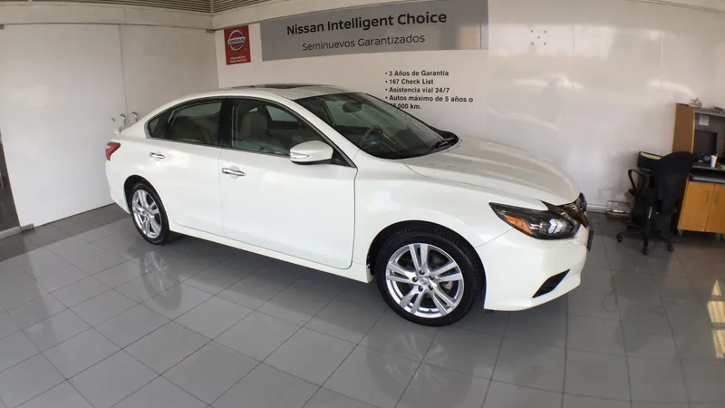 Nissan Altima 2017