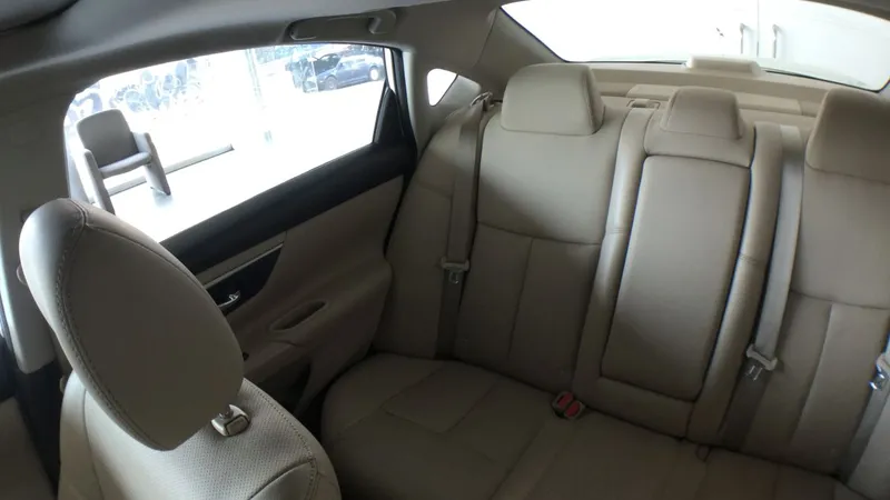 Nissan Altima 2017