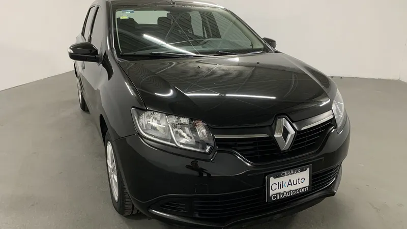 Renault Logan 2018